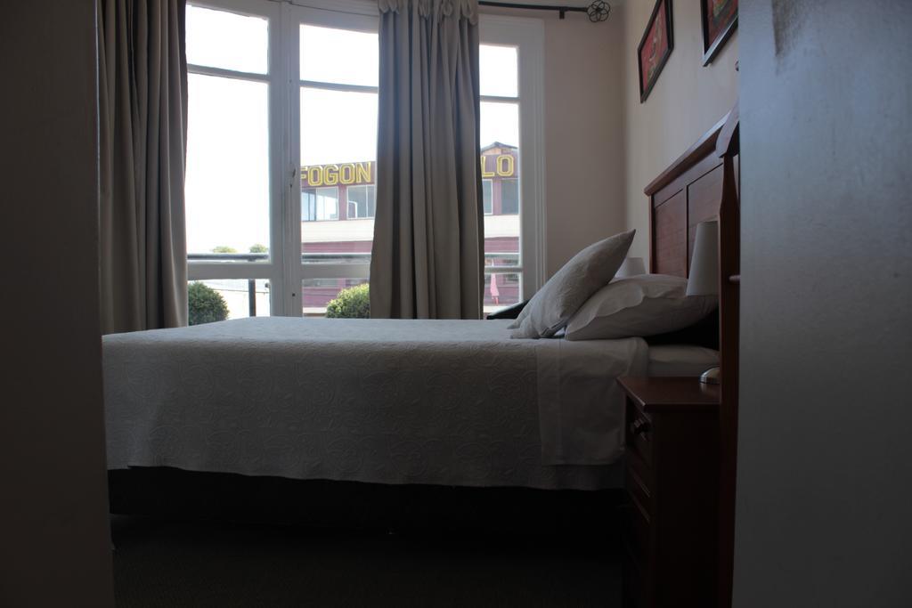 Alhambra Hotel San Antonio  Pokój zdjęcie