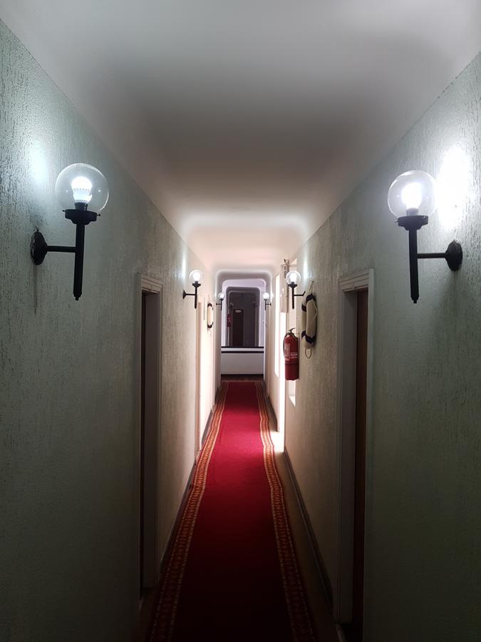 Alhambra Hotel San Antonio  Zewnętrze zdjęcie